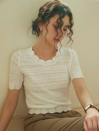 Hollow-Out Knit Tee